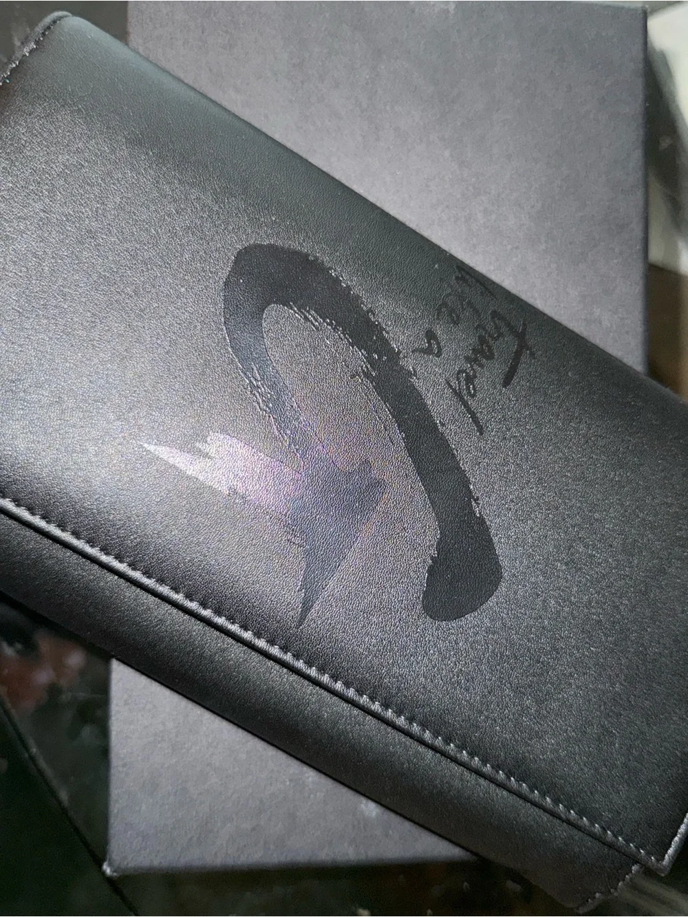 Glam-Aholic Travel Wallet